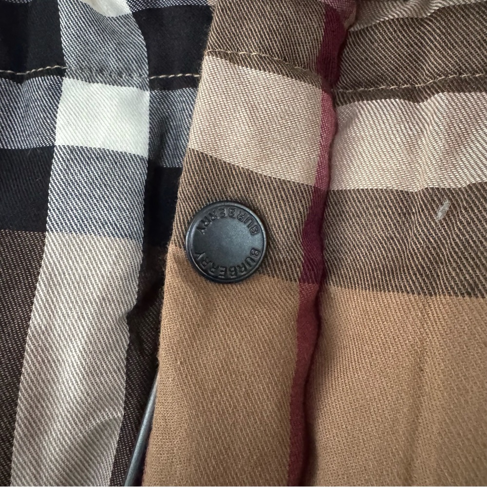 Burberry Signature Plaid Puffer Jacket - Picture 4 of 15